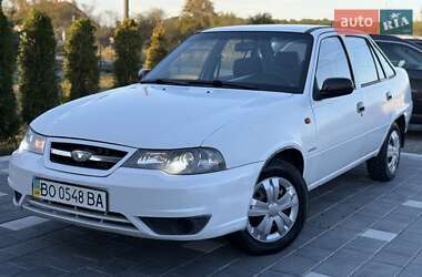 Седан Daewoo Nexia 2011 в Дрогобыче