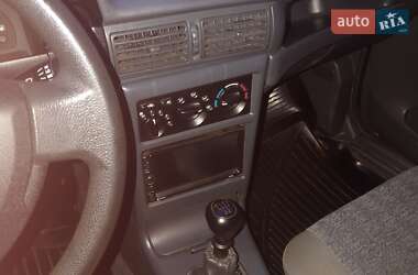 Седан Daewoo Nexia 2007 в 
