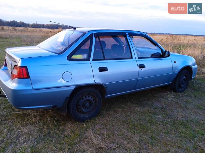 Седан Daewoo Nexia 2010 в Мені фото 2 Седан Daewoo Nexia 2010 в Мені