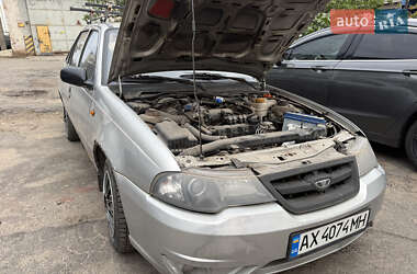 Седан Daewoo Nexia 2010 в 