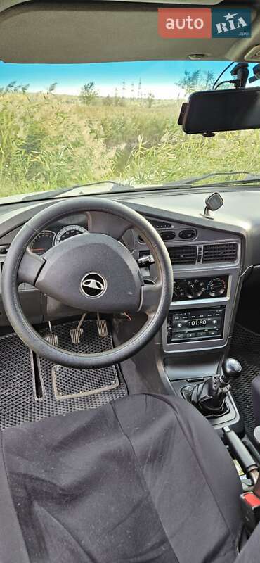 Седан Daewoo Nexia 2011 в Запоріжжі