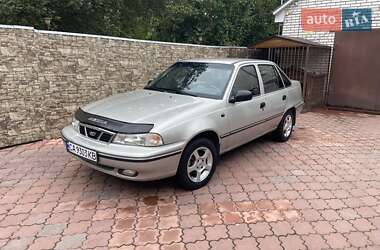 Седан Daewoo Nexia 2008 в 