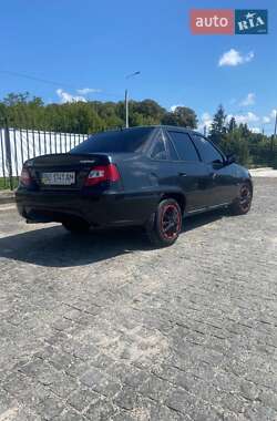 Седан Daewoo Nexia 2008 в Кременце