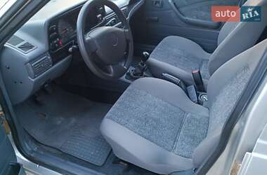 Седан Daewoo Nexia 2009 в 