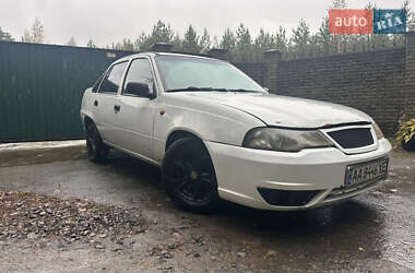 Седан Daewoo Nexia 2011 в Киеве
