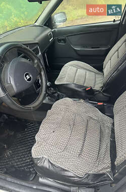 Седан Daewoo Nexia 2011 в 