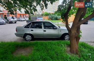 Седан Daewoo Nexia 2006 в 