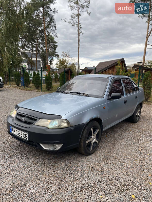 Седан Daewoo Nexia 2012 в Ирпене