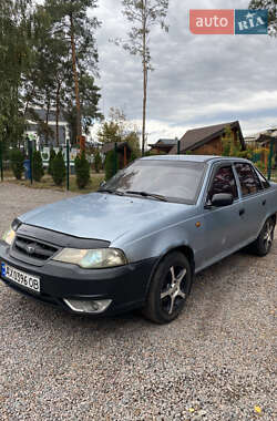 Седан Daewoo Nexia 2012 в 