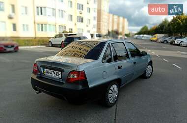 Седан Daewoo Nexia 2010 в 