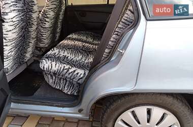 Седан Daewoo Nexia 2010 в 