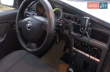 Седан Daewoo Nexia 2008 в 