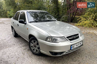 Седан Daewoo Nexia 2008 в Дніпрі