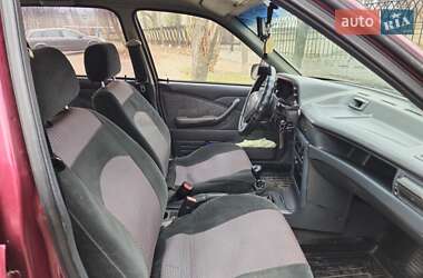 Седан Daewoo Nexia 2008 в 