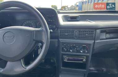 Седан Daewoo Nexia 2007 в 