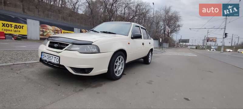 Седан Daewoo Nexia 2011 в Херсоні фото 5 Седан Daewoo Nexia 2011 в Херсоні