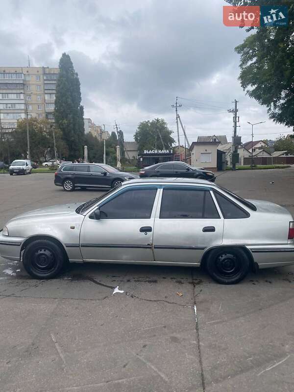 Седан Daewoo Nexia 2006 в Києві