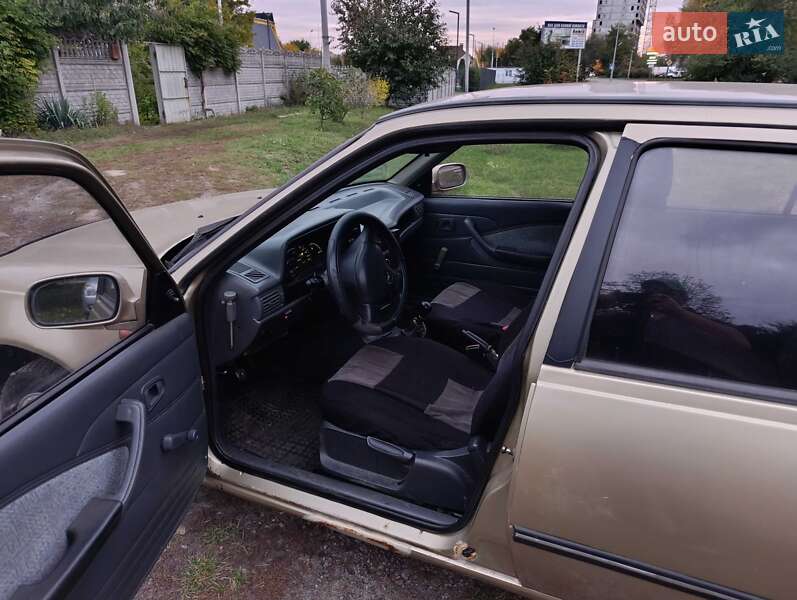 Седан Daewoo Nexia 2004 в Броварах фото 11 Седан Daewoo Nexia 2004 в Броварах