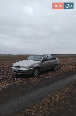 Седан Daewoo Nexia 2005 в Днепре