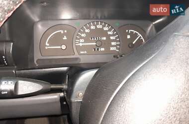 Седан Daewoo Nexia 2005 в  фото 10 Седан Daewoo Nexia 2005 в