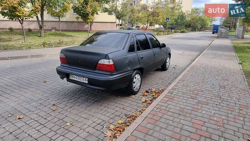 Седан Daewoo Nexia 2010 в Одесі