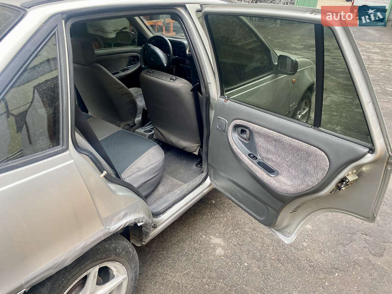 Седан Daewoo Nexia 2006 в Дніпрі