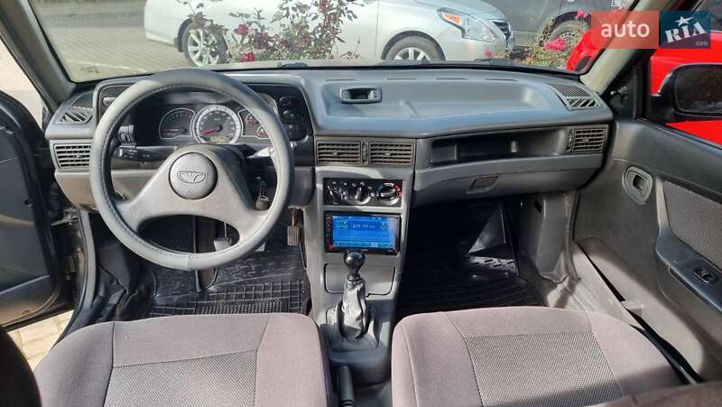 Седан Daewoo Nexia 2010 в Одесі