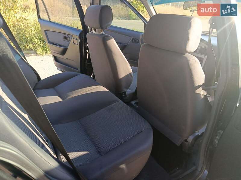 Седан Daewoo Nexia 2010 в Днепре