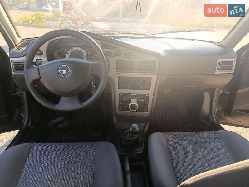 Седан Daewoo Nexia 2010 в Днепре