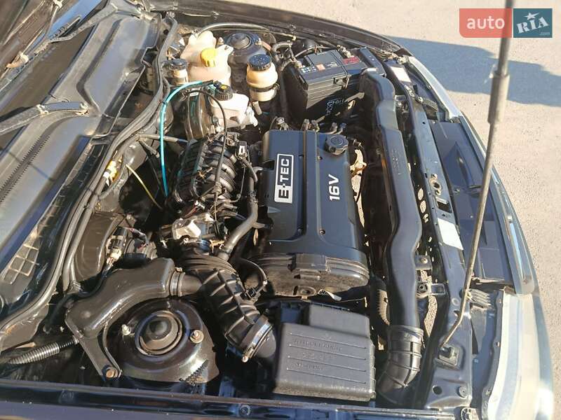 Седан Daewoo Nexia 2010 в Днепре