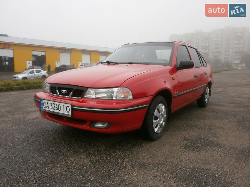 Седан Daewoo Nexia 2007 в Черкасах