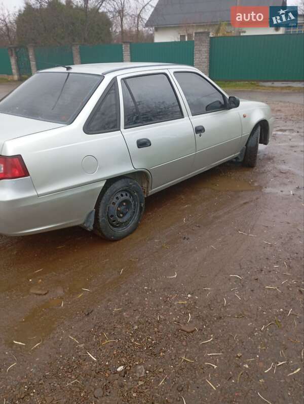 Седан Daewoo Nexia 2008 в Калуші фото 2 Седан Daewoo Nexia 2008 в Калуші