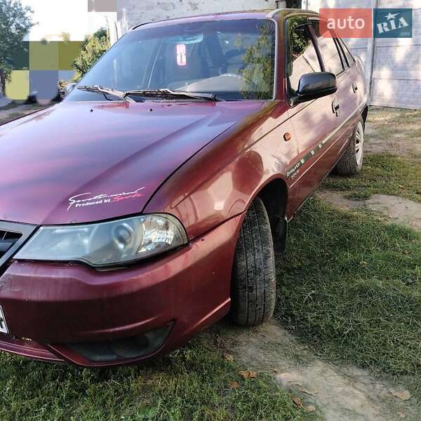 Седан Daewoo Nexia 2008 в Золотоноше