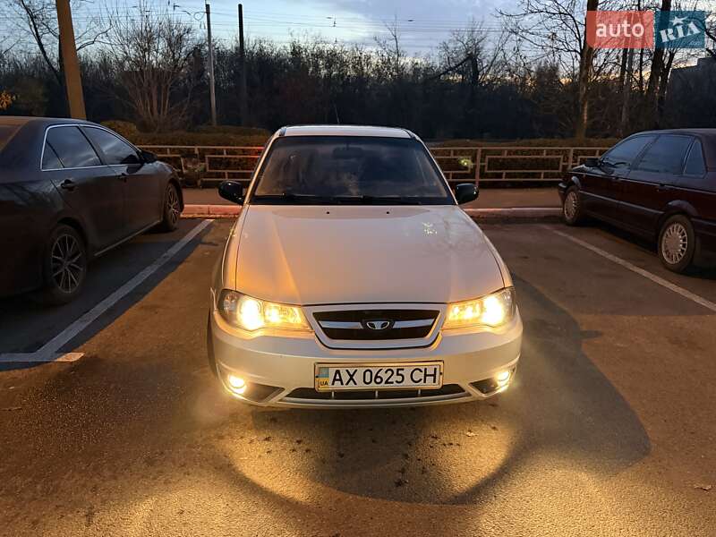 Седан Daewoo Nexia 2008 в Харькове фото 3 Седан Daewoo Nexia 2008 в Харькове