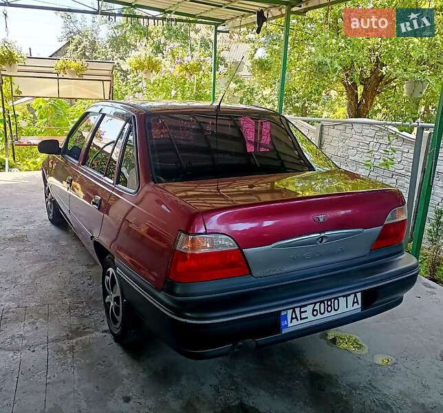 Седан Daewoo Nexia 2007 в Днепре
