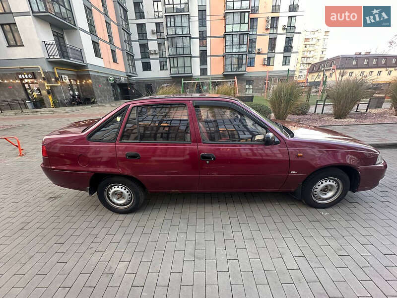 Седан Daewoo Nexia 2010 в Луцьку фото 3 Седан Daewoo Nexia 2010 в Луцьку