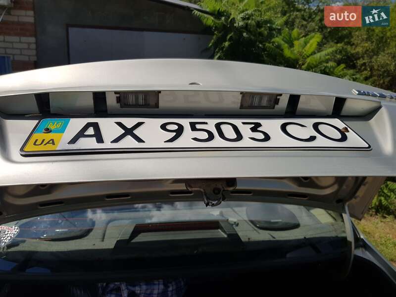 Седан Daewoo Nexia 2008 в Ізюмі