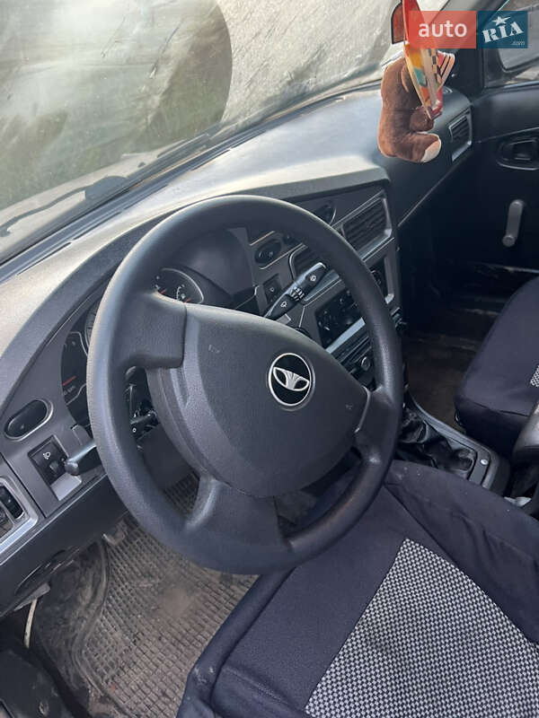 Седан Daewoo Nexia 2008 в Староконстантинове