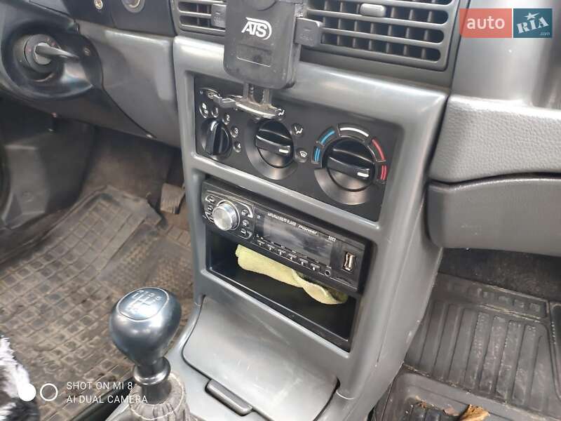 Седан Daewoo Nexia 2008 в Хмельницькому