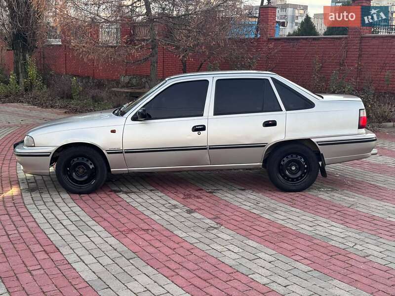 Седан Daewoo Nexia 2008 в Запоріжжі