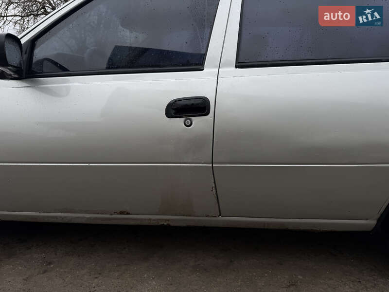 Седан Daewoo Nexia 2005 в Кам'янець-Подільському