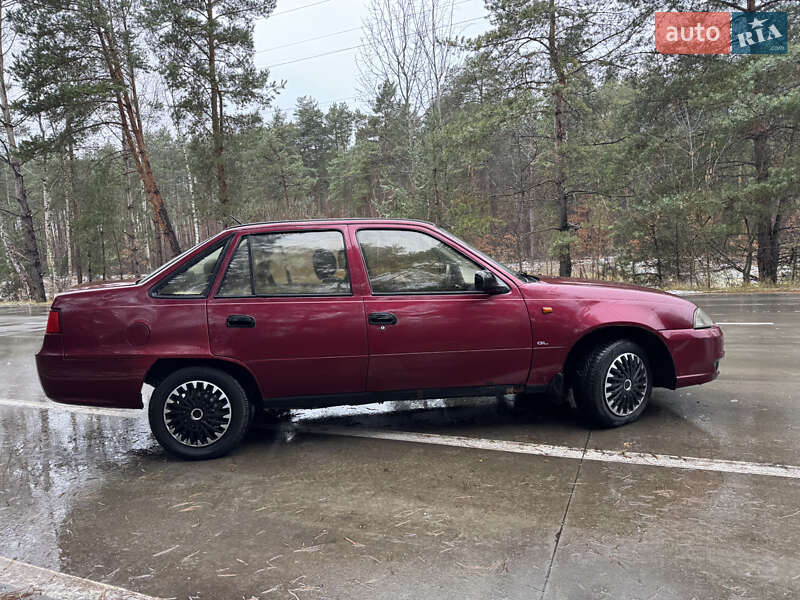 Седан Daewoo Nexia 2008 в Славуте