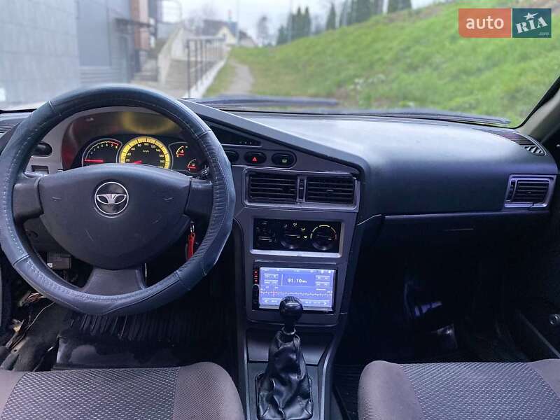 Седан Daewoo Nexia 2011 в Житомирі