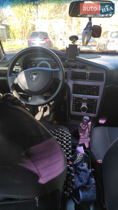 Седан Daewoo Nexia 2008 в Киеве