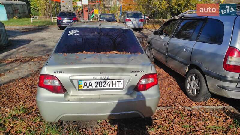 Седан Daewoo Nexia 2008 в Киеве
