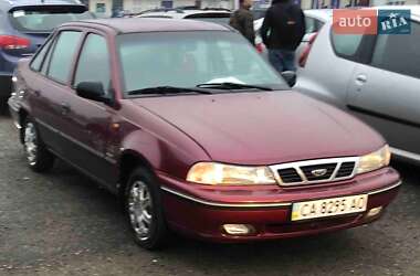 Седан Daewoo Nexia 2008 в Черкасах