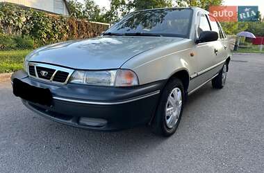 Седан Daewoo Nexia 2007 в Смеле