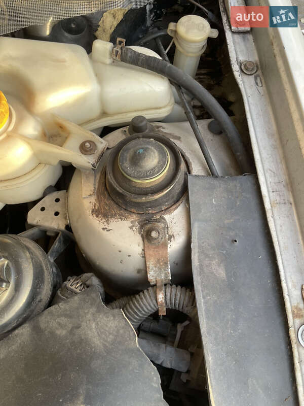 Седан Daewoo Nexia 1995 в Киеве