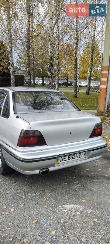Седан Daewoo Nexia 2004 в Дніпрі