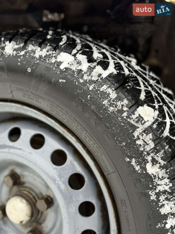 Седан Daewoo Nexia 1995 в Киеве фото 14 Седан Daewoo Nexia 1995 в Киеве